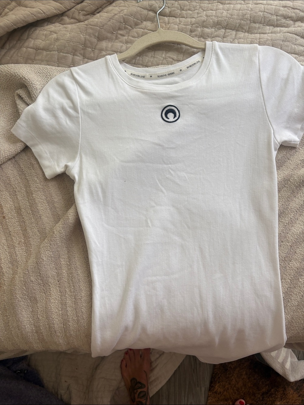 White Short Sleeve Tee with Navy Crescent Logo Marine Serre - Picture 1 of 1